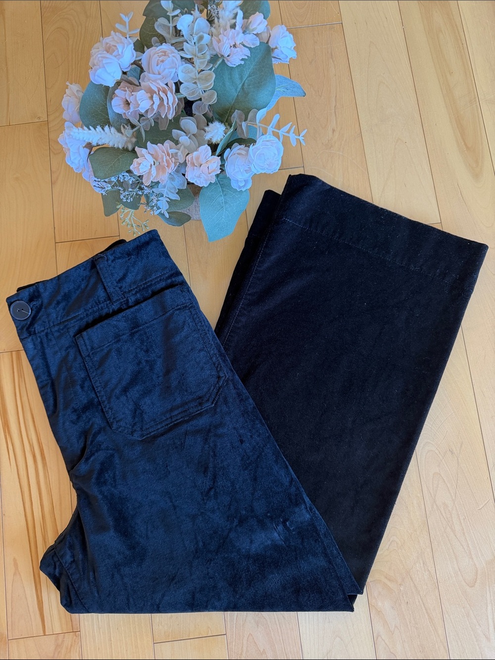 ANTHROPOLOGIE Maeve The Colette High Rise Cropped Pant in Black VELVET 🌸 Sz 27